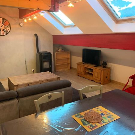 דירות Saint-Michel-de-Chaillol Loft Sur Les Montagnes מראה חיצוני תמונה
